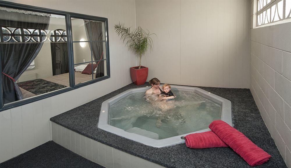 Sport Of Kings Motel Rotorua Eksteriør billede